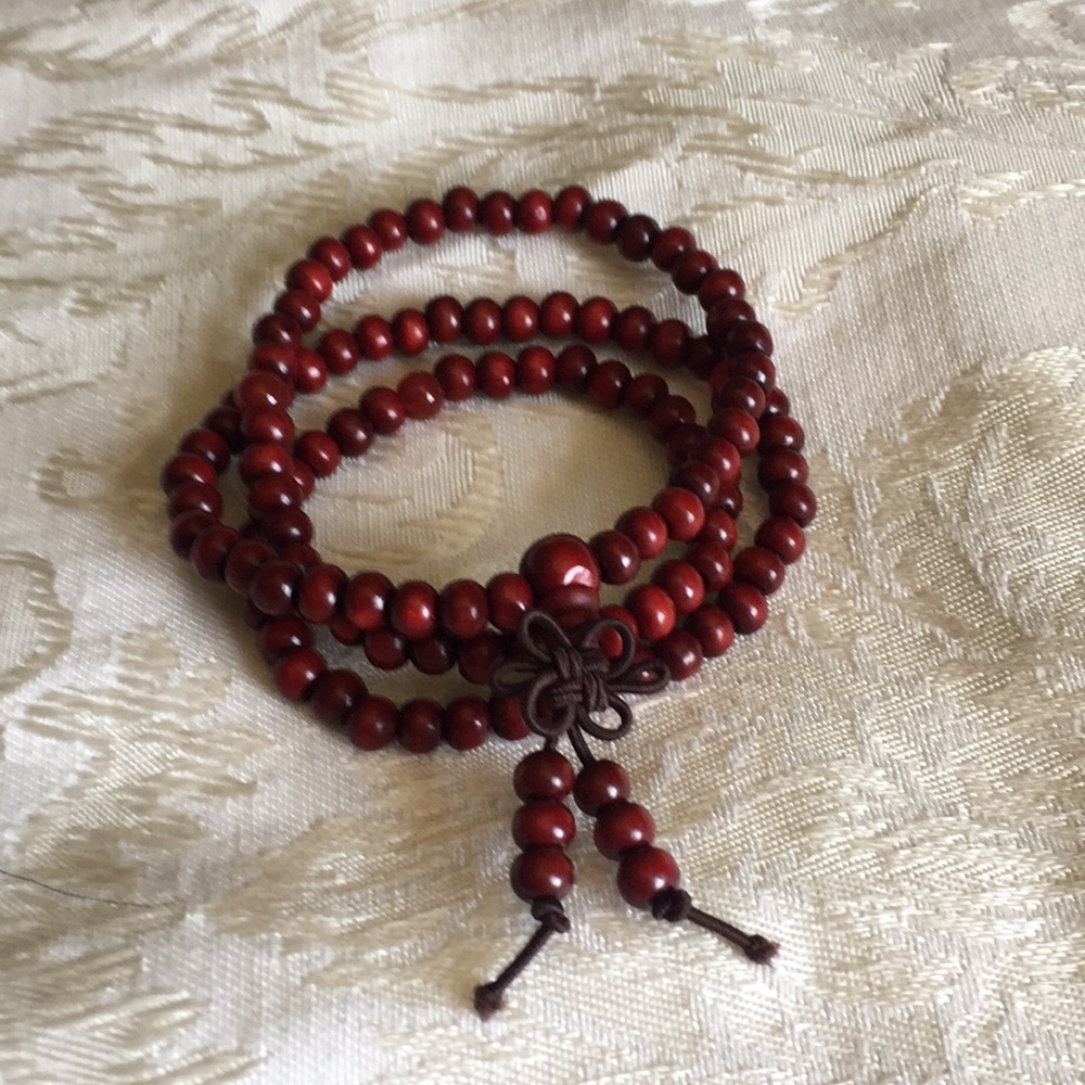 Red Sandlewood Bhuddist Mala 18”